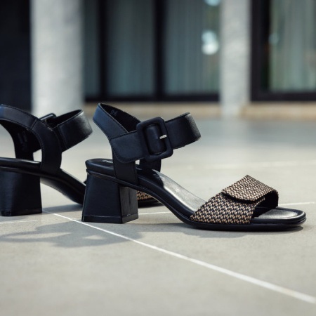 Босоножки женские REMONTE