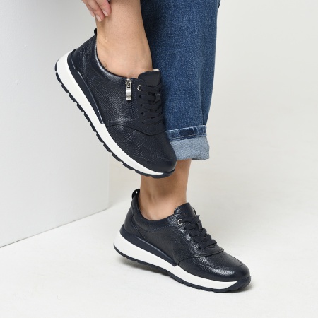 Кроссовки женские CAPRICE