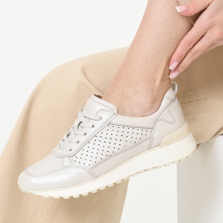 Кроссовки женские CAPRICE