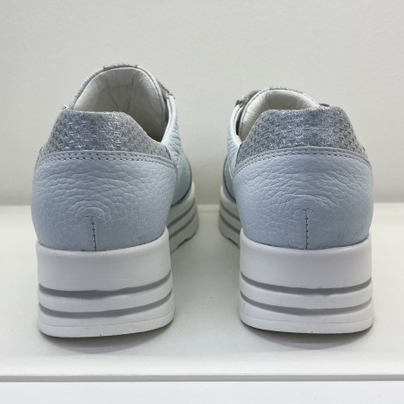 Кроссовки женские WALDLAUFER